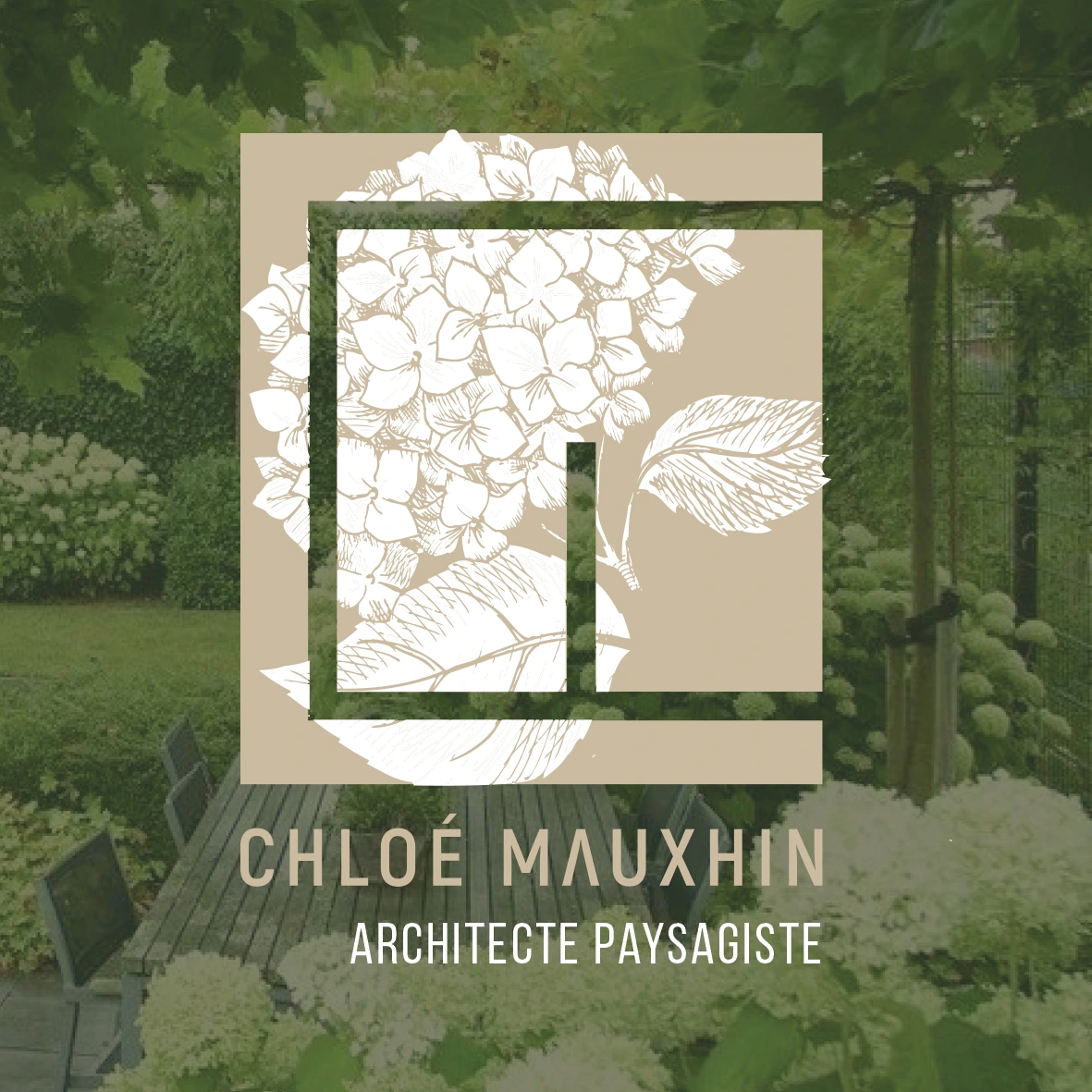 Lapostrophe Chloé Mauxhin logo